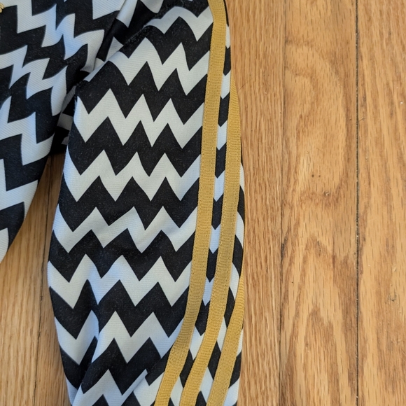 Adidas Zigzag Pattern Jacket - Picture 2 of 5